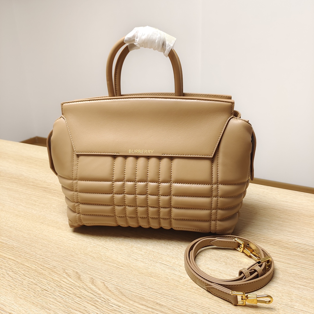 Burberry_Tote_Bag-28_x_1